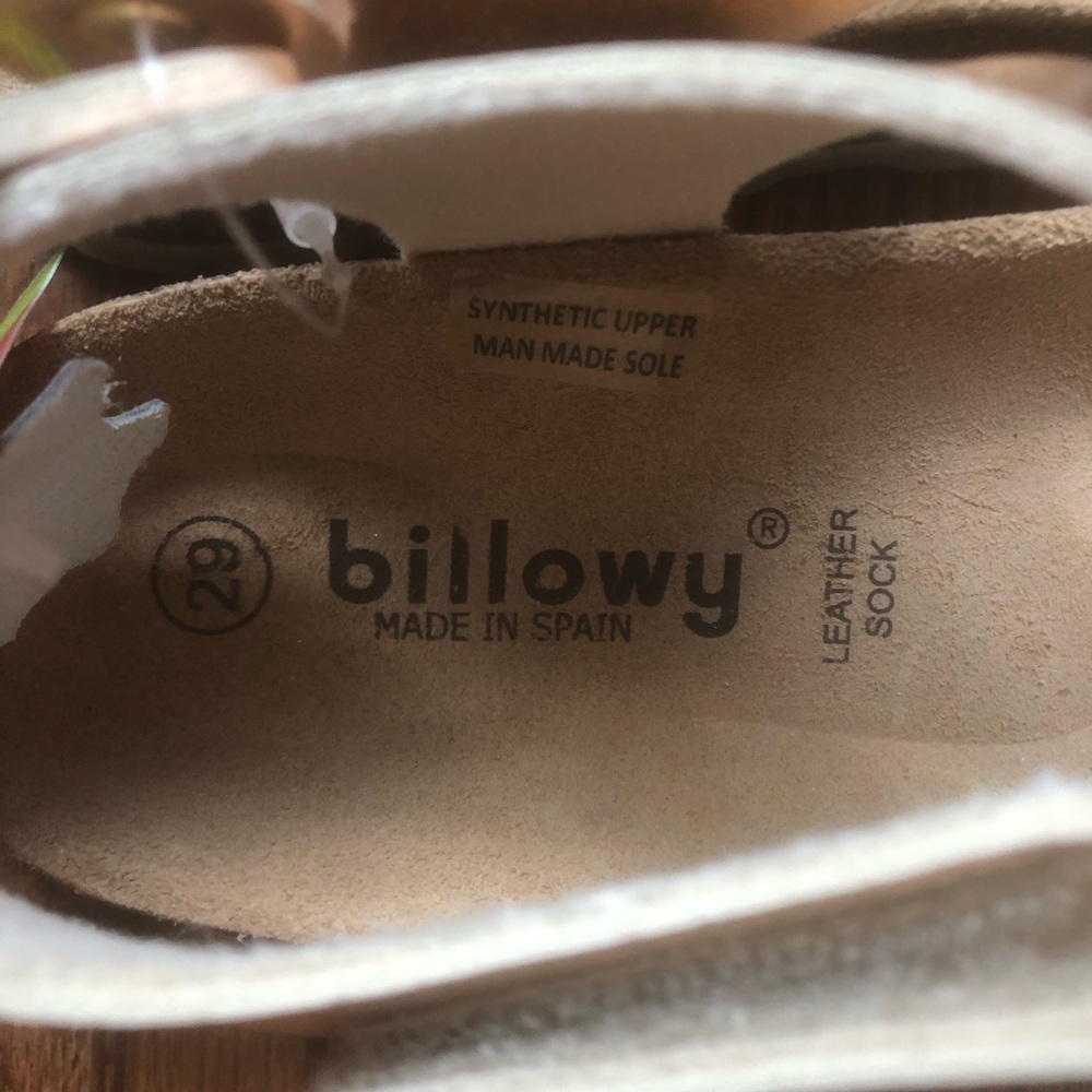 NEW Billowy Heart Sandals 12 - Picture 7 of 9